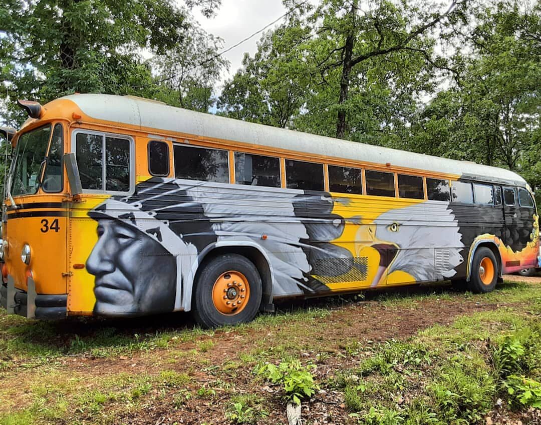 Gravette Eagle Bus Mural — view 2